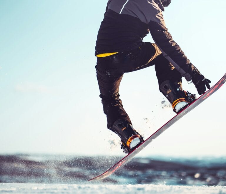 Snowboarding 6 Nights 7 Day